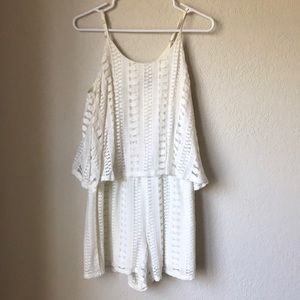 Mossimo layered cream romper size M